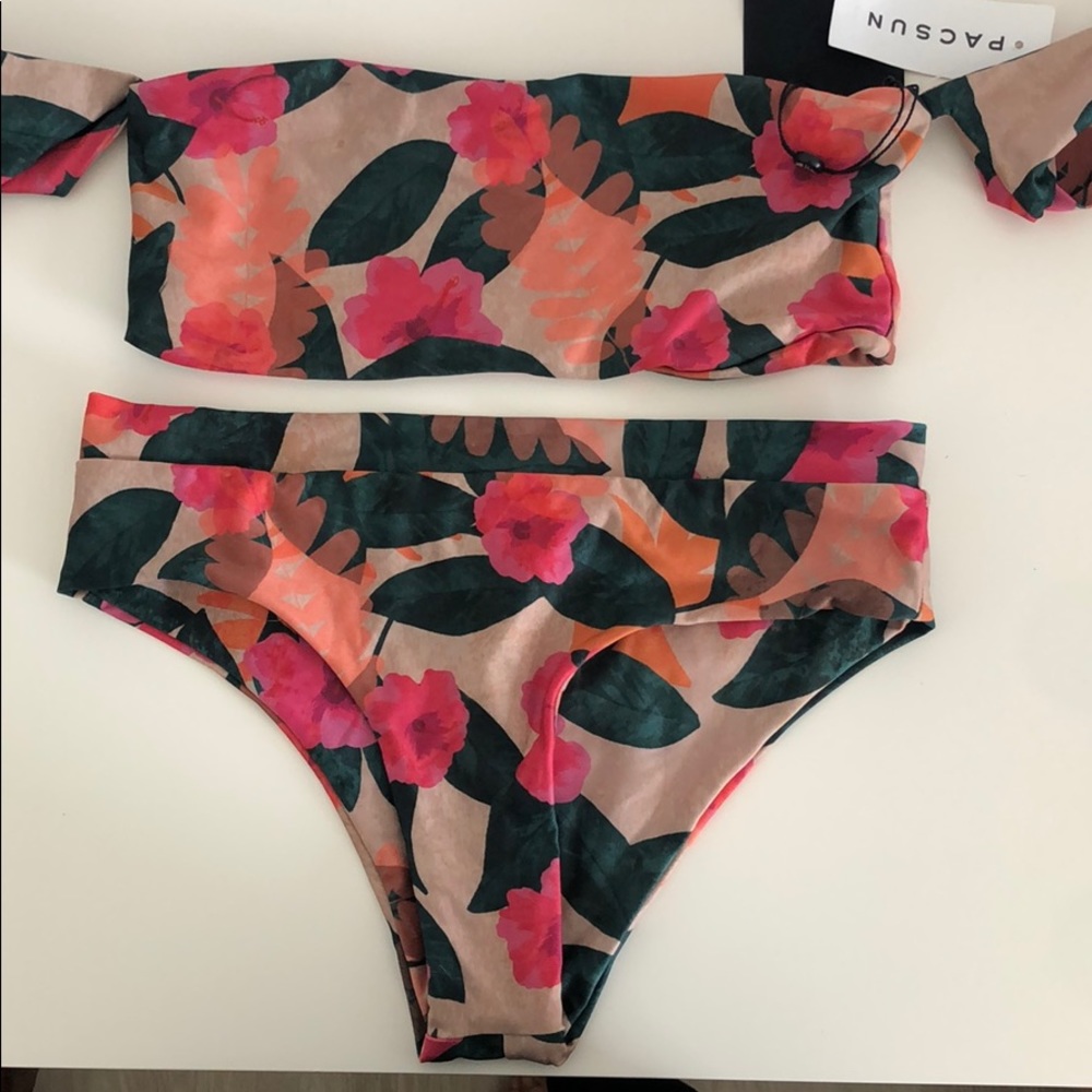 Stone fox bikini